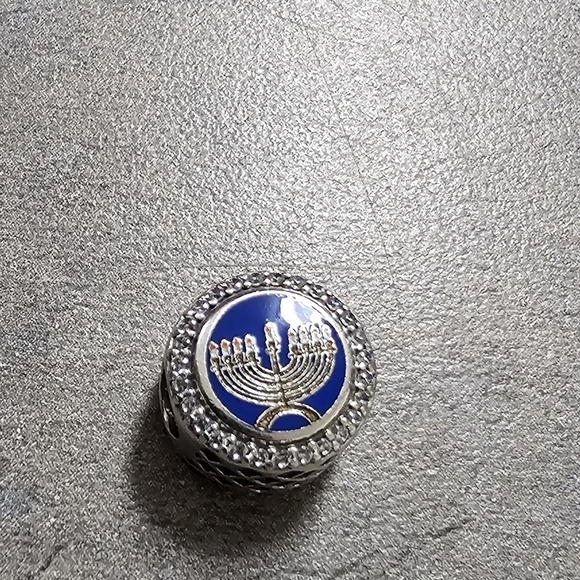 Pandora Love and Light Menorah Charm - Picture 2 of 9